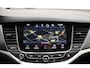 Opel Astra 1.4 Black Edition 150pk | Navigatie | Airco | Sportief | Parkeersensoren Achter | Weinig Kilometers | 1e Eigenaar | 17" Lichtmetalen Velgen | Cruise Control