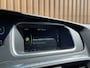 Volvo V40 2.0 D2 Summum Business | Handel/Export | Airconditioning | Afneembare Trekhaak | Lichtmetaal 16'' | Radio/Navigatie | origineel Nederlands | stuurbekrachtiging |