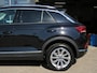 Volkswagen T-Roc 1.5 TSI 150pk DSG-aut. LIFE EDITION / IQ Light / FABRIEKS garant