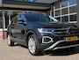 Volkswagen T-Roc 1.5 TSI 150pk DSG-aut. LIFE EDITION / IQ Light / FABRIEKS garant