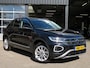 Volkswagen T-Roc 1.5 TSI 150pk DSG-aut. LIFE EDITION / IQ Light / FABRIEKS garant