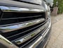 Renault Trafic 2.0 dCi 150 T30 L2H1 Comfort AUTOMAAT NIEUW MODEL MARGE AUTO GEEN BTW VERSCHULDIGD Airco/Park.Sensoren/Cruise Contr.ELektr. vew.+verst.b. Buitenspiegels/Radio met DAB/Led Dagrijverl./Dubb. pass.bank/Hoogte verst.bare stoel/Schuifdeur rechts/Multifunct. verst.b. Stuur/Mistla