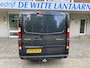 Renault Trafic 2.0 dCi 150 T30 L2H1 Comfort AUTOMAAT NIEUW MODEL MARGE AUTO GEEN BTW VERSCHULDIGD Airco/Park.Sensoren/Cruise Contr.ELektr. vew.+verst.b. Buitenspiegels/Radio met DAB/Led Dagrijverl./Dubb. pass.bank/Hoogte verst.bare stoel/Schuifdeur rechts/Multifunct. verst.b. Stuur/Mistla