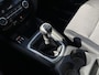 Nissan Qashqai 1.6 N-Connecta 165PK / Panoramadak / Lichtmetalen velgen / Navigatie / Trekhaak (1500KG trekgewicht) / 1e eigenaar
