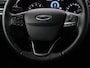 Ford Focus 1.5 EcoBoost Active Business | Trekhaak | Apple CarPlay | Stoel & Stuurverwarming | Navigatie | Cruise Control Adaptief | LED | LMV