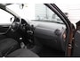 Dacia Duster 1.6 Lauréate 2wd nette SUV met trekhaak