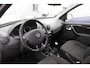 Dacia Duster 1.6 Lauréate 2wd nette SUV met trekhaak