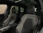 Volvo XC60 T6 AWD Recharge R-Design | Head-Up Display | Stoelverwarming voor+achter | Stuurwielverwarming | Parkeercamera | BLIS Dode Hoek Detectie | Elektrische voorstoelen geheugen | Contour stoelen | Zitting verlenging voorstoelen | Schuifdak | 19 Inch | Keyless