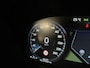 Volvo XC60 T6 AWD Recharge R-Design | Head-Up Display | Stoelverwarming voor+achter | Stuurwielverwarming | Parkeercamera | BLIS Dode Hoek Detectie | Elektrische voorstoelen geheugen | Contour stoelen | Zitting verlenging voorstoelen | Schuifdak | 19 Inch | Keyless