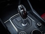 Alfa Romeo Giulia 2.0T Super | PANORAMADAK | KEYLESS | DNA | LANE ASSIST | VOL OPTIES!