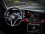 Alfa Romeo Giulia 2.0T Super | PANORAMADAK | KEYLESS | DNA | LANE ASSIST | VOL OPTIES!