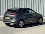 Hyundai Kona Electric EV Premium 64 kWh / Stoel/Stuurverwarming / Stoelventilatie / Head-Up display / Keyless Entry&Start / Dodehoekdetectie / Achteruitrijcamera / Apple CarPlay/Android Auto /