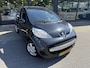 Peugeot 107 1.0-12V Urban Move facelift model