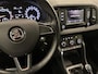 Skoda Karoq 1.0 TSI Ambition / Trekhaak / Stoel-Verwarming / Airco / Radio