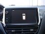 Peugeot 208 1.2 82PK Blue Lion | Apple CarPlay/Android Auto | Airco | Navigatie | Cruise Control | Armsteun | Parkeersensoren | 5 deurs | Goed Onderhouden!|
