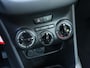 Peugeot 208 1.2 82PK Blue Lion | Apple CarPlay/Android Auto | Airco | Navigatie | Cruise Control | Armsteun | Parkeersensoren | 5 deurs | Goed Onderhouden!|