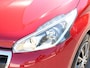 Peugeot 208 1.2 82PK Blue Lion | Apple CarPlay/Android Auto | Airco | Navigatie | Cruise Control | Armsteun | Parkeersensoren | 5 deurs | Goed Onderhouden!|