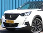 Peugeot 2008 1.2 130PK GT-Line | Navigatie | Keyless | Adaptive Cruise Control | Climate Control | Camera | LED | Apple Carplay/Android Auto | StoelVerwarming | TwoTone | 18''LMV |