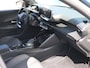 Peugeot 2008 1.2 130PK GT-Line | Navigatie | Keyless | Adaptive Cruise Control | Climate Control | Camera | LED | Apple Carplay/Android Auto | StoelVerwarming | TwoTone | 18''LMV |