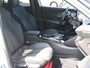 Peugeot 2008 1.2 130PK GT-Line | Navigatie | Keyless | Adaptive Cruise Control | Climate Control | Camera | LED | Apple Carplay/Android Auto | StoelVerwarming | TwoTone | 18''LMV |