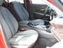 Peugeot 208 Hybrid 100PK e-DCS6 Allure | AUTOMAAT | Navigatie | Parkeersensoren | LED | Lederen Stuurwiel | Climate Control | Cruise Control | 16" LMV | Apple Carplay/Android Auto | Privacy Glass |