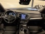 Volvo XC90 T8 Recharge AWD R-Design Long Range 455PK PANO/LUCHTVERING/TREKHAAK/HEAD-UP/360CAMERA/H&K/ACC/PILOT-ASSIST/KEYLESS/22"LMV/R-DESIGN EDITION PLUS DARK/BLACK ALL BLACK