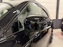 Volvo XC90 T8 Recharge AWD R-Design Long Range 455PK PANO/LUCHTVERING/TREKHAAK/HEAD-UP/360CAMERA/H&K/ACC/PILOT-ASSIST/KEYLESS/22"LMV/R-DESIGN EDITION PLUS DARK/BLACK ALL BLACK