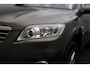 Toyota RAV4 2.0 VVTi Comfort 2WD 2012 | Airco | Navigatie | Goed Onderhouden | Trekhaak Afneembaar | Parkeersensoren | Boekjes | 2 Sleutels | Elektrische Ramen | DAB Radio | Parrot
