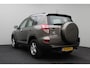 Toyota RAV4 2.0 VVTi Comfort 2WD 2012 | Airco | Navigatie | Goed Onderhouden | Trekhaak Afneembaar | Parkeersensoren | Boekjes | 2 Sleutels | Elektrische Ramen | DAB Radio | Parrot
