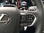 Lexus LBX 1.5 Hybrid Emotion Bi Tone | Tech pack, Leer, Stoel + Stuurverwarming, Parkeersensoren, Dodehoekherkenning, Elektrische achterklep