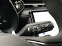 Lexus LBX 1.5 Hybrid Emotion Bi Tone | Tech pack, Leer, Stoel + Stuurverwarming, Parkeersensoren, Dodehoekherkenning, Elektrische achterklep