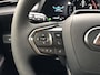 Lexus LBX 1.5 Hybrid Emotion Bi Tone | Tech pack, Leer, Stoel + Stuurverwarming, Parkeersensoren, Dodehoekherkenning, Elektrische achterklep