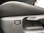Lexus LBX 1.5 Hybrid Emotion Bi Tone | Tech pack, Leer, Stoel + Stuurverwarming, Parkeersensoren, Dodehoekherkenning, Elektrische achterklep