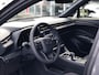 Lexus LBX 1.5 Hybrid Emotion Bi Tone | Leer, Stoel + Stuurverwarming, Parkeersensoren, Dodehoekherkenning