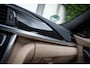 BMW 3-Serie Touring 320i M-Sport I Leder I Alpine-audio I Elek.achterklep I NL-auto I Dealer-O.H. I NAP