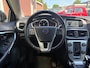 Volvo V40 2.0 D2 Kinetic - 17" LMV - Lederen Bekleding