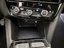 Opel Mokka SUV Level 3 100pk | Navigatie | Achteruitrijcamera | Parkeersensoren Voor en Achter | Voorstoelen Verwarmd | LED Koplampen | Verwarmde Lederen Stuurwiel | Dodehoek Detectie | Climate Control | Cruise Control | 17" Lichtmetalen Velgen | Apple Carplay/Android Auto |