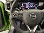 Opel Mokka SUV Level 3 100pk | Navigatie | Achteruitrijcamera | Parkeersensoren Voor en Achter | Voorstoelen Verwarmd | LED Koplampen | Verwarmde Lederen Stuurwiel | Dodehoek Detectie | Climate Control | Cruise Control | 17" Lichtmetalen Velgen | Apple Carplay/Android Auto |
