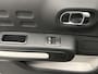Citroën C3 C-Series 83 pk | Navigatie via Apple Carplay/Android Auto | Climate Control | Cruise Control | LED Koplampen | DAB Ontvanger | Mistlampen Voor | Start/Stop Systeem | Buitenspiegels Elektrisch Verstel -en Verwarmbaar |