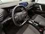 Citroën C4 SUV Feel 130PK Automaat | Navigatie | Achteruitrijcamera | Parkeersensoren Achter | Full-LED Koplampen | Adaptief Demping Systeem | Lederen Stuurwiel en Versnellingspook | Climate Control | Cruise Control | Apple Carplay/Android Auto |