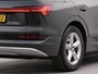 Audi E-tron 55 quattro Business edition 95 kWh | Appconnect | Achteruitrij camera | Stoelverwarming voor | Navigatie | Spraakbediening | Wifi |