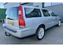 Volvo V70 2.4 140pk 5 Cil. Edition II | 5 Cilinder | 251.000 KM NAP | Trekhaak | Cruise | Goed Onderhouden | Nette Staat ! |