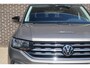 Volkswagen T-Cross 1.0 TSI 95pk Life | Navigatie | Parkeersensoren Voor & Achter | Volautomatische Airconditioning