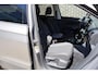 Volkswagen T-Cross 1.0 TSI 95pk Life | Navigatie | Parkeersensoren Voor & Achter | Volautomatische Airconditioning