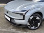 Volvo EX30 Twin Motor Performance Ultra Automaat / Vapour Grey / 19" velgen / Panoramadak / 360* camera