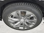 Peugeot e-208 EV Active Pack 50 kWh (136 PK) 1e-Eig. & Dealer-Onderh. BOVAG-Garantie. NL-Auto. Navigatie/Apple-Carplay/Android-Auto, Cruisecontrol, Keyless-Start, Parkeersensoren, DAB, Licht-Zicht-Pakket, Lm-Velgen-16Inch, Privacy-Glas
