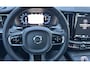 Volvo XC60 2.0 T6 Plug-in hybrid AWD Plus Dark Zwarte Hemel