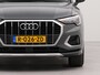Audi Q3 35 TFSI Advanced edition Automaat | Apple carplay | Bluetooth | Navigatie | Wifi | Stoelen voor verwarmbaar |