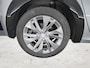 Peugeot e-208 EV Allure Pack 50 kWh (136 PK) 1e-Eig. & Dealer-Onderh. BOVAG-Garantie. NL-Auto. Half-Leer, Navigatie/Apple-Carplay/Android-Auto, Cruisecontrol, Keyless-Start, Achteruitrijcamera, Parkeersensoren, DAB, Licht-Zicht-Pakket, Lm-Velgen-16Inch, Privacy-Glas