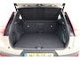 Volvo XC40 2.0 B4 Ultra Dark | Pano | Matrix LED | 360cam | 21'' | Pilot Assist | H&K